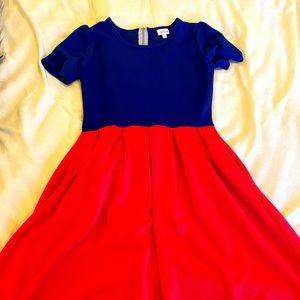 ⭐️Beautiful two-tone LuLaRoe Amelia dress size M